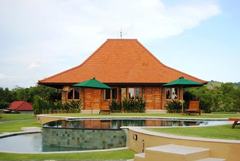 Three Monkeys Villas Pecatu Екстериор снимка