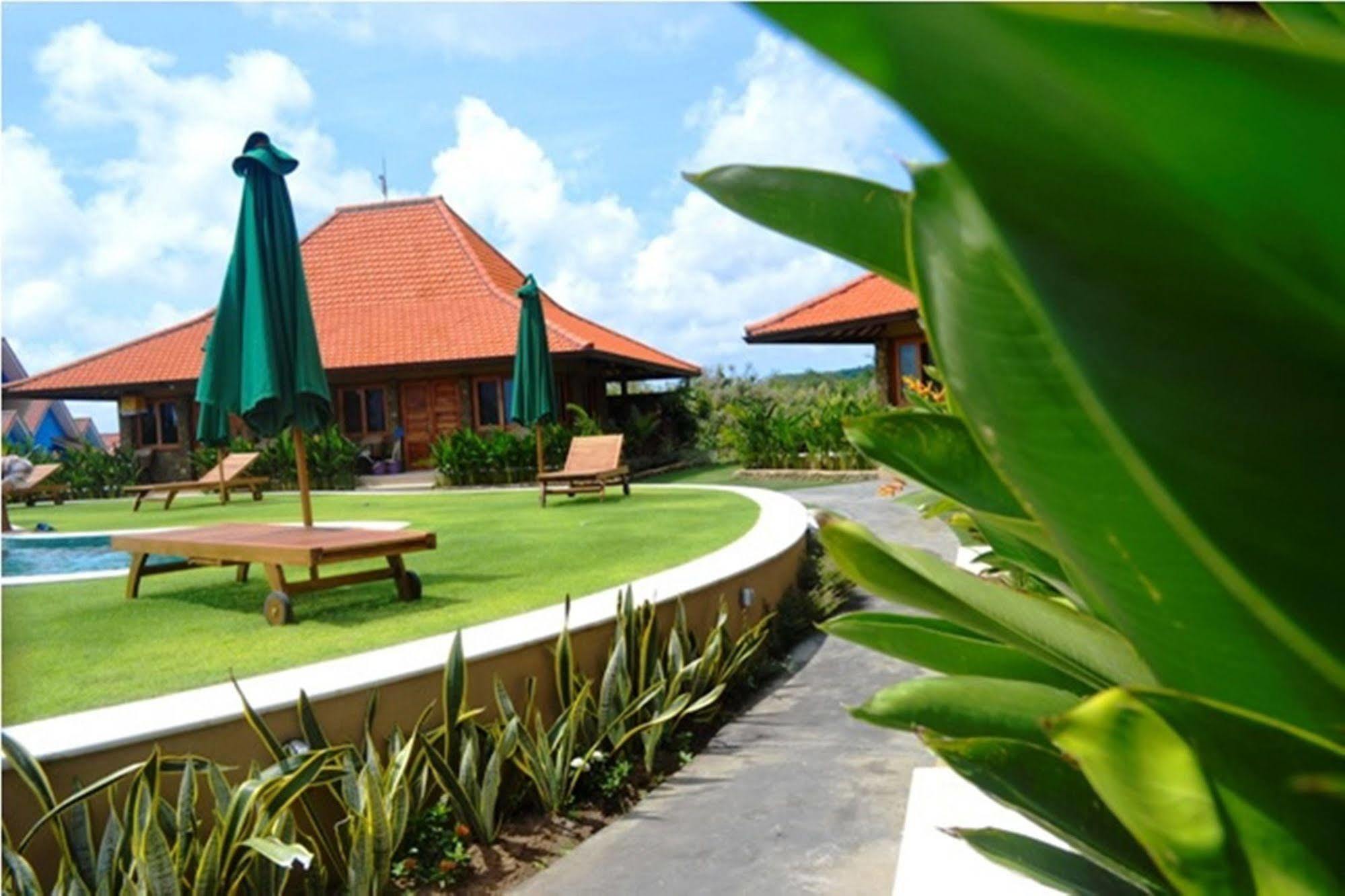 Three Monkeys Villas Pecatu Екстериор снимка