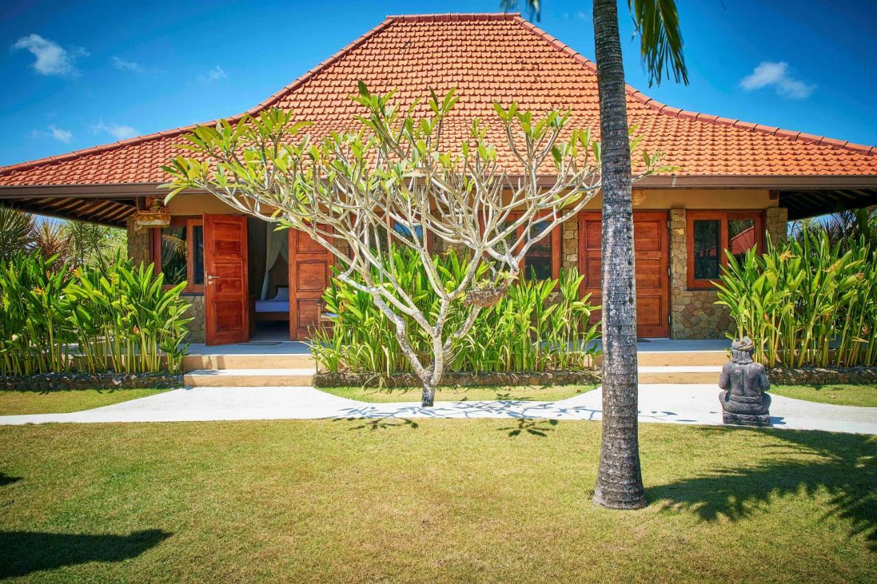 Three Monkeys Villas Pecatu Екстериор снимка